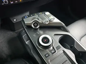 2023 Kia EV6 с пробегом 14 380 км