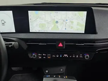2023 Kia EV6 с пробегом 14 380 км