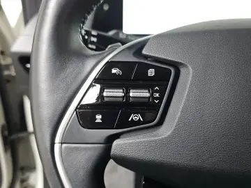 2023 Kia EV6 с пробегом 14 380 км