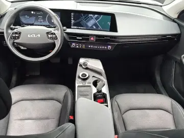 2023 Kia EV6 с пробегом 16 683 км