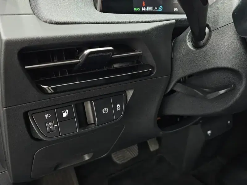 2023 Kia EV6 с пробегом 16 683 км