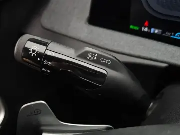 2023 Kia EV6 с пробегом 16 683 км