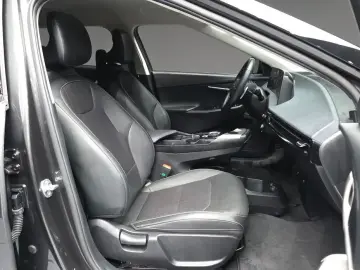 2022 Kia EV6 с пробегом 68 007 км