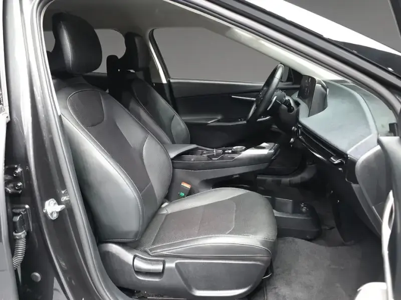 2022 Kia EV6 с пробегом 68 007 км