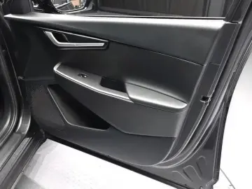 2022 Kia EV6 с пробегом 68 007 км