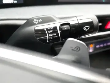 2022 Kia EV6 с пробегом 68 007 км
