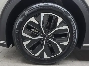 2023 Kia EV6 с пробегом 24 725 км