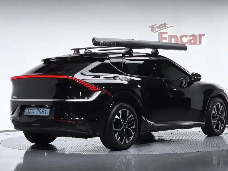 2022 Kia EV6 с пробегом 83 545 км
