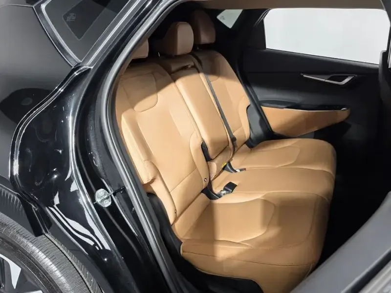 2022 Kia EV6 с пробегом 83 545 км