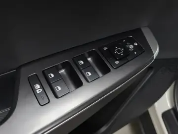 2023 Kia EV6 с пробегом 24 725 км