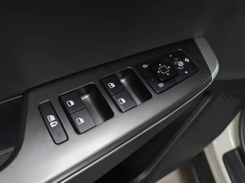 2023 Kia EV6 с пробегом 24 725 км