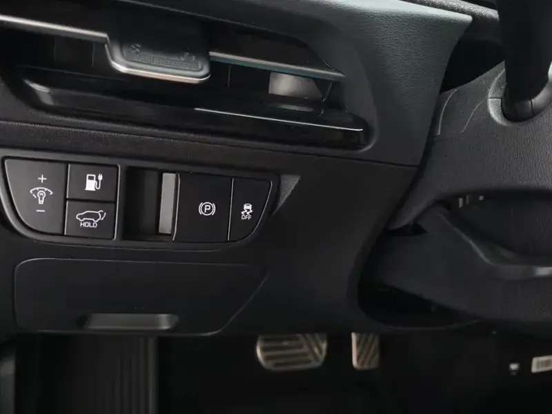 2022 Kia EV6 с пробегом 83 545 км