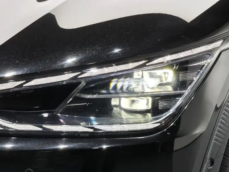 2022 Kia EV6 с пробегом 83 545 км