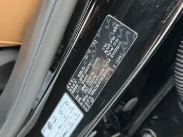 2022 Kia EV6 с пробегом 83 545 км