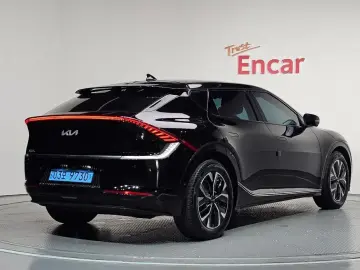 2023 Kia EV6 с пробегом 25 430 км