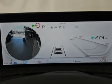 2023 Kia EV6 с пробегом 25 430 км