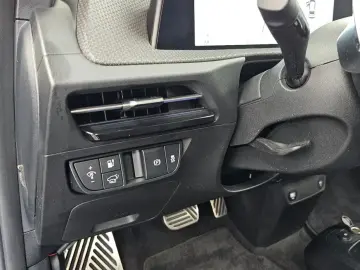 2023 Kia EV6 с пробегом 25 430 км