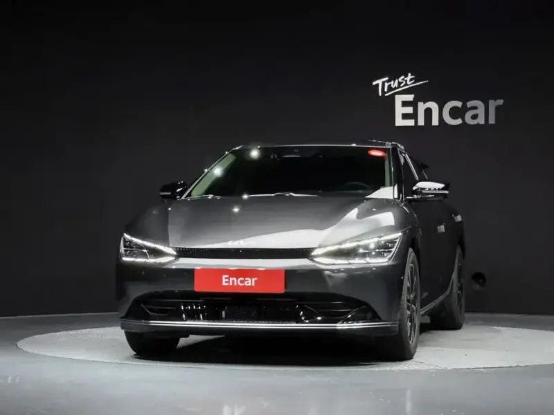2022 Kia EV6 с пробегом 3 310 км