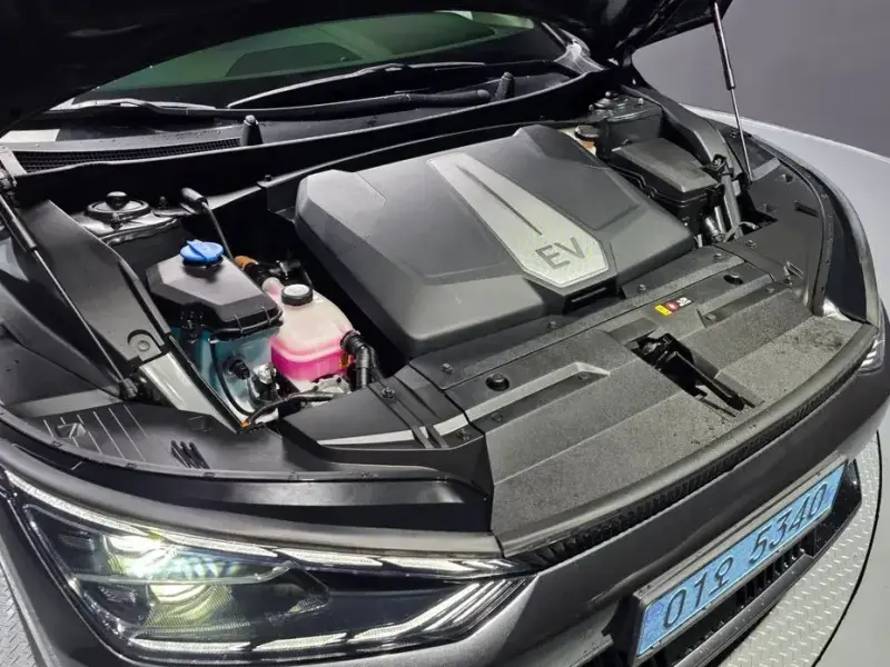2022 Kia EV6 с пробегом 3 310 км