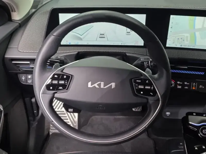 2022 Kia EV6 с пробегом 3 310 км