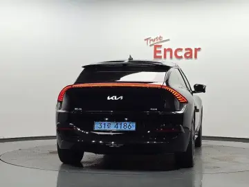 2022 Kia EV6 с пробегом 95 981 км