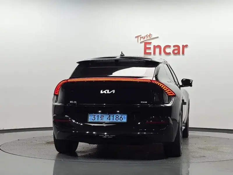 2022 Kia EV6 с пробегом 95 981 км