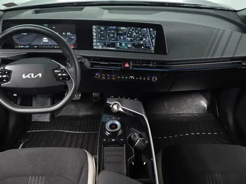 2022 Kia EV6 с пробегом 95 981 км
