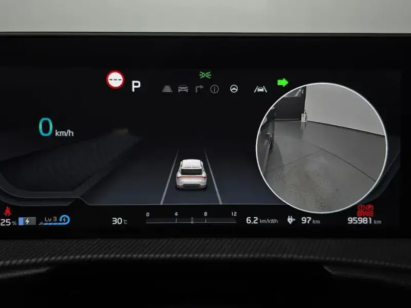 2022 Kia EV6 с пробегом 95 981 км
