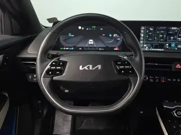 2022 Kia EV6 с пробегом 95 981 км