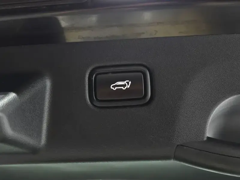2022 Kia EV6 с пробегом 95 981 км
