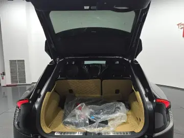 2022 Kia EV6 с пробегом 95 981 км