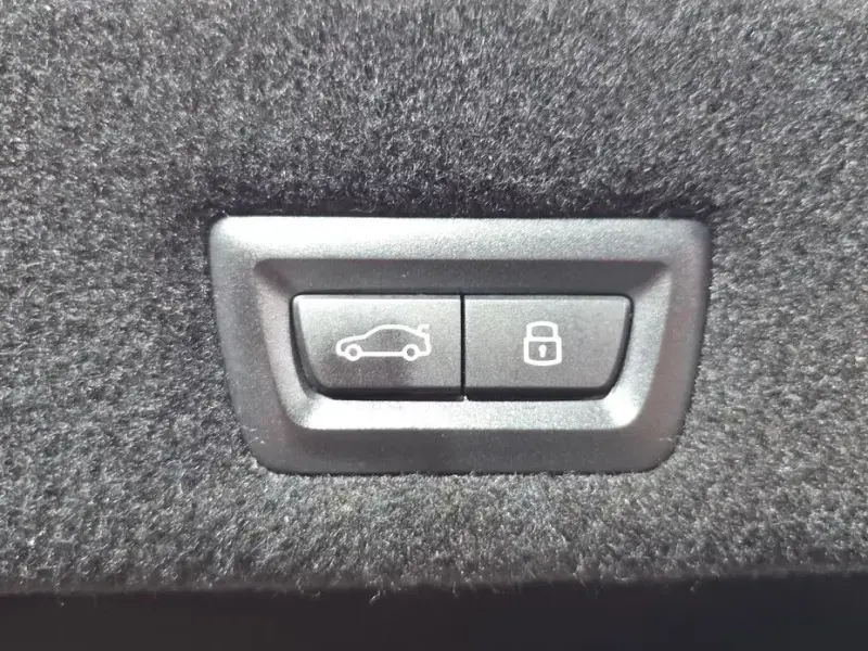 2023 BMW i7 с пробегом 50 459 км