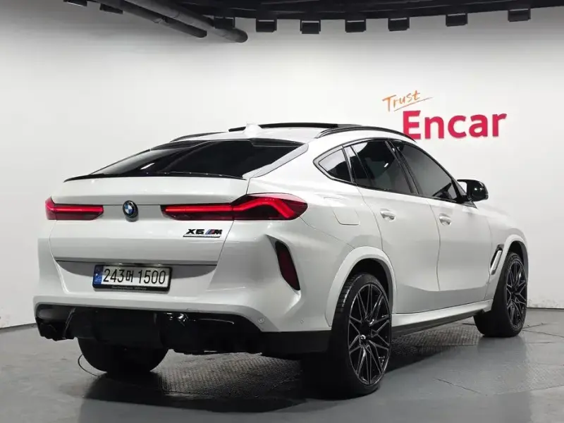 2022 BMW X6 M с пробегом 39 191 км
