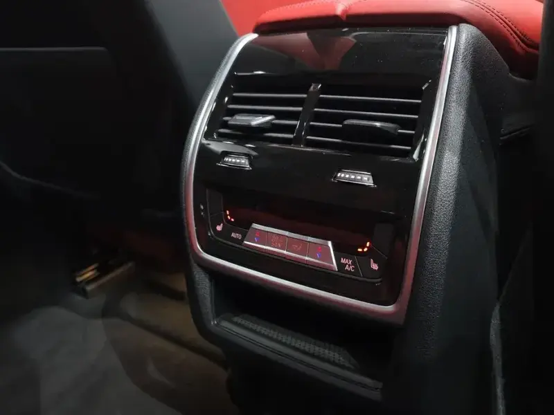 2022 BMW X6 M с пробегом 39 191 км