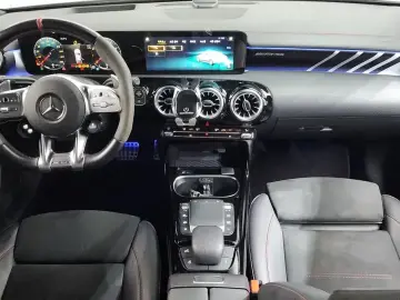 2021 Mercedes-Benz CLA с пробегом 61 188 км
