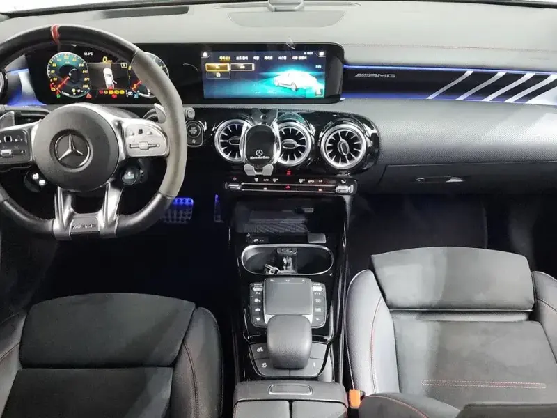2021 Mercedes-Benz CLA с пробегом 61 188 км