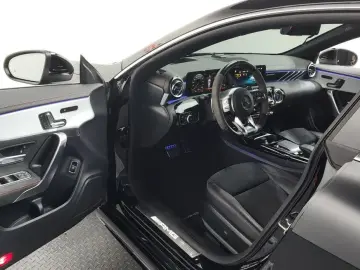 2021 Mercedes-Benz CLA с пробегом 61 188 км
