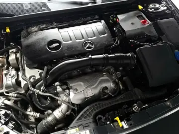 2021 Mercedes-Benz CLA с пробегом 75 942 км