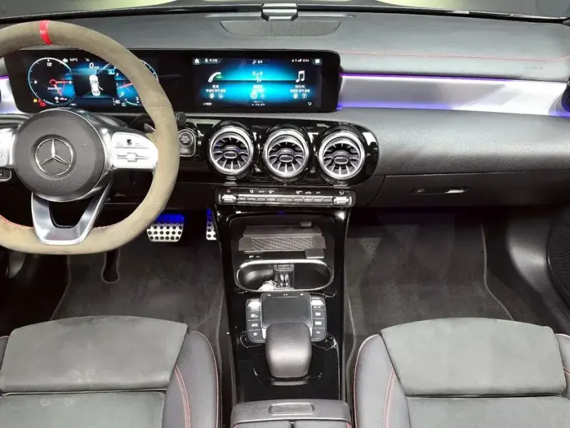 2021 Mercedes-Benz CLA с пробегом 75 942 км