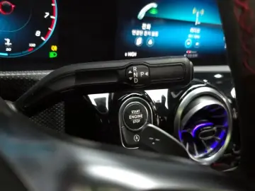 2021 Mercedes-Benz CLA с пробегом 75 942 км