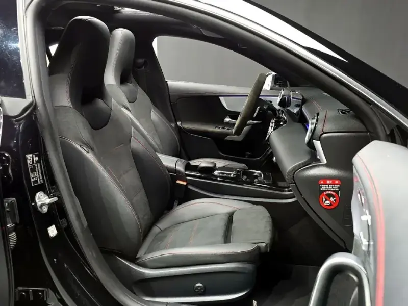 2021 Mercedes-Benz CLA с пробегом 75 942 км