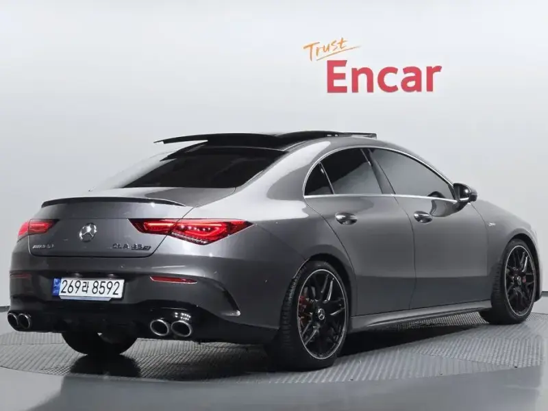 2023 Mercedes-Benz CLA с пробегом 33 633 км