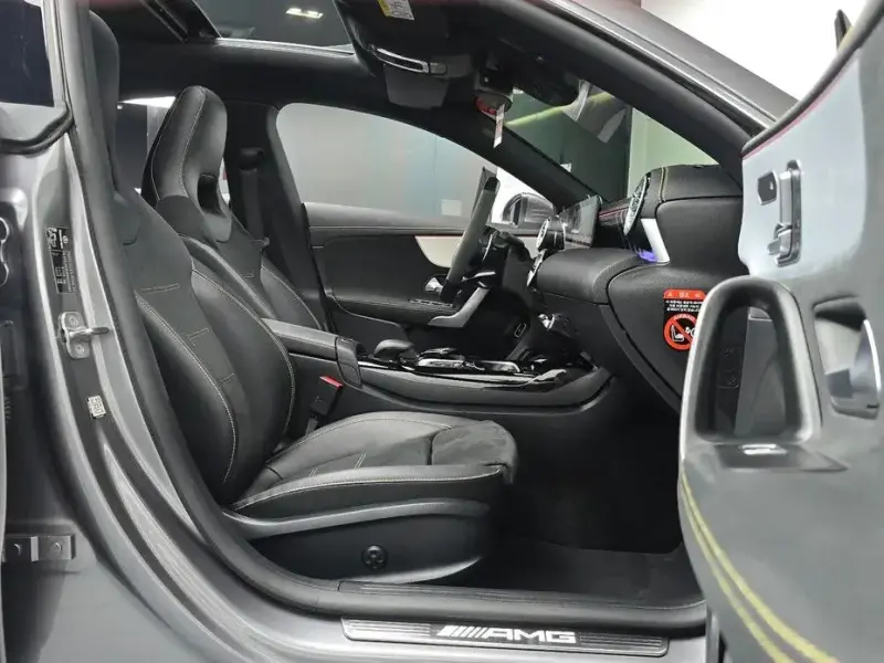 2023 Mercedes-Benz CLA с пробегом 33 633 км