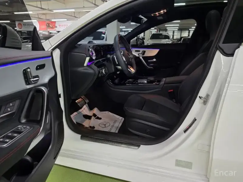 2023 Mercedes-Benz CLA с пробегом 6 778 км