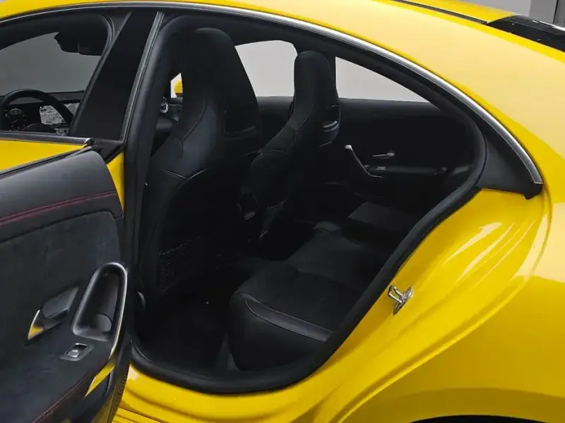 2022 Mercedes-Benz CLA с пробегом 22 308 км
