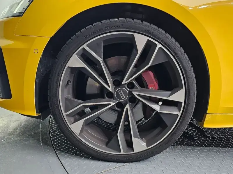 2023 Audi S5 с пробегом 23 277 км