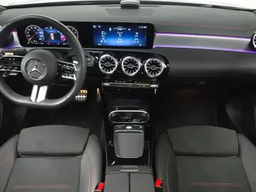 2024 Mercedes-Benz CLA с пробегом 8 312 км