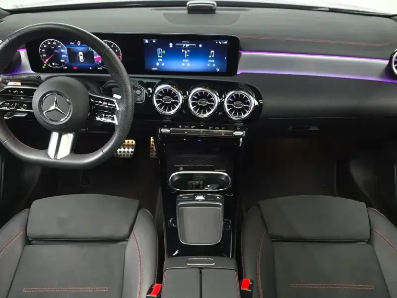 2024 Mercedes-Benz CLA с пробегом 8 312 км