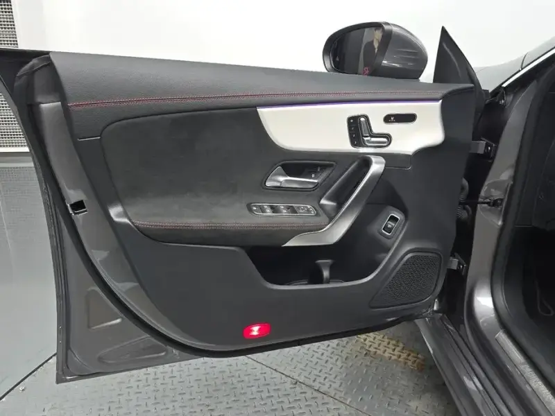 2024 Mercedes-Benz CLA с пробегом 8 312 км