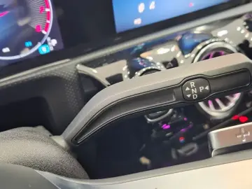 2024 Mercedes-Benz CLA с пробегом 33 803 км